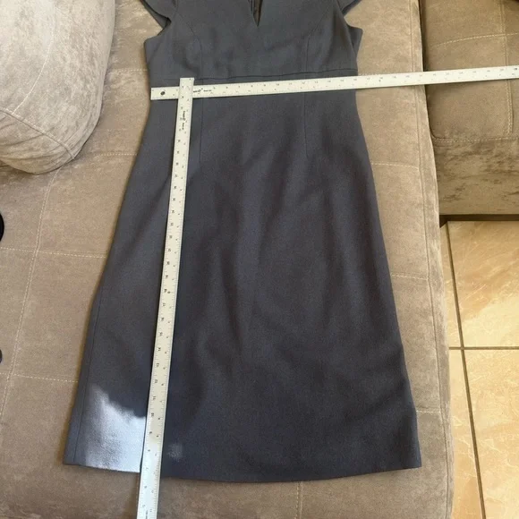 Mignon Blue Sheath Sleeveless Midi Dress - Picture 5 of 9